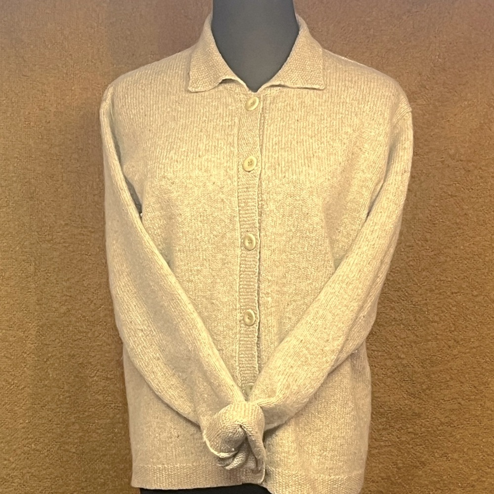 LL Bean Women’s Medium Lambs Wool Mo Hair Collared Button Down Cardigan